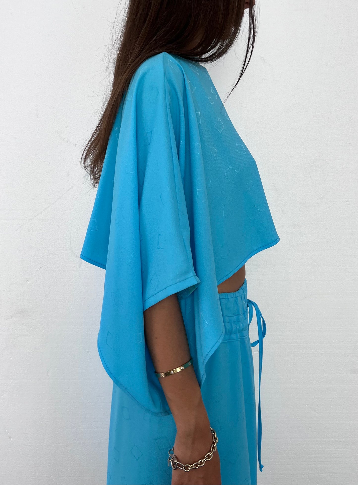 Sanaa Cape Top