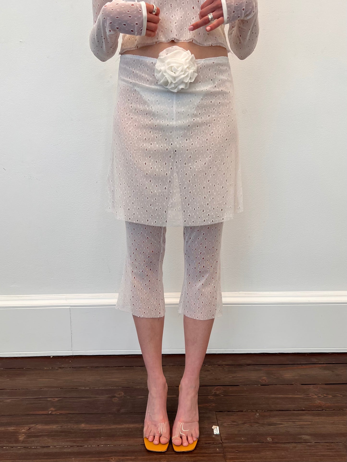 Sade flare capris