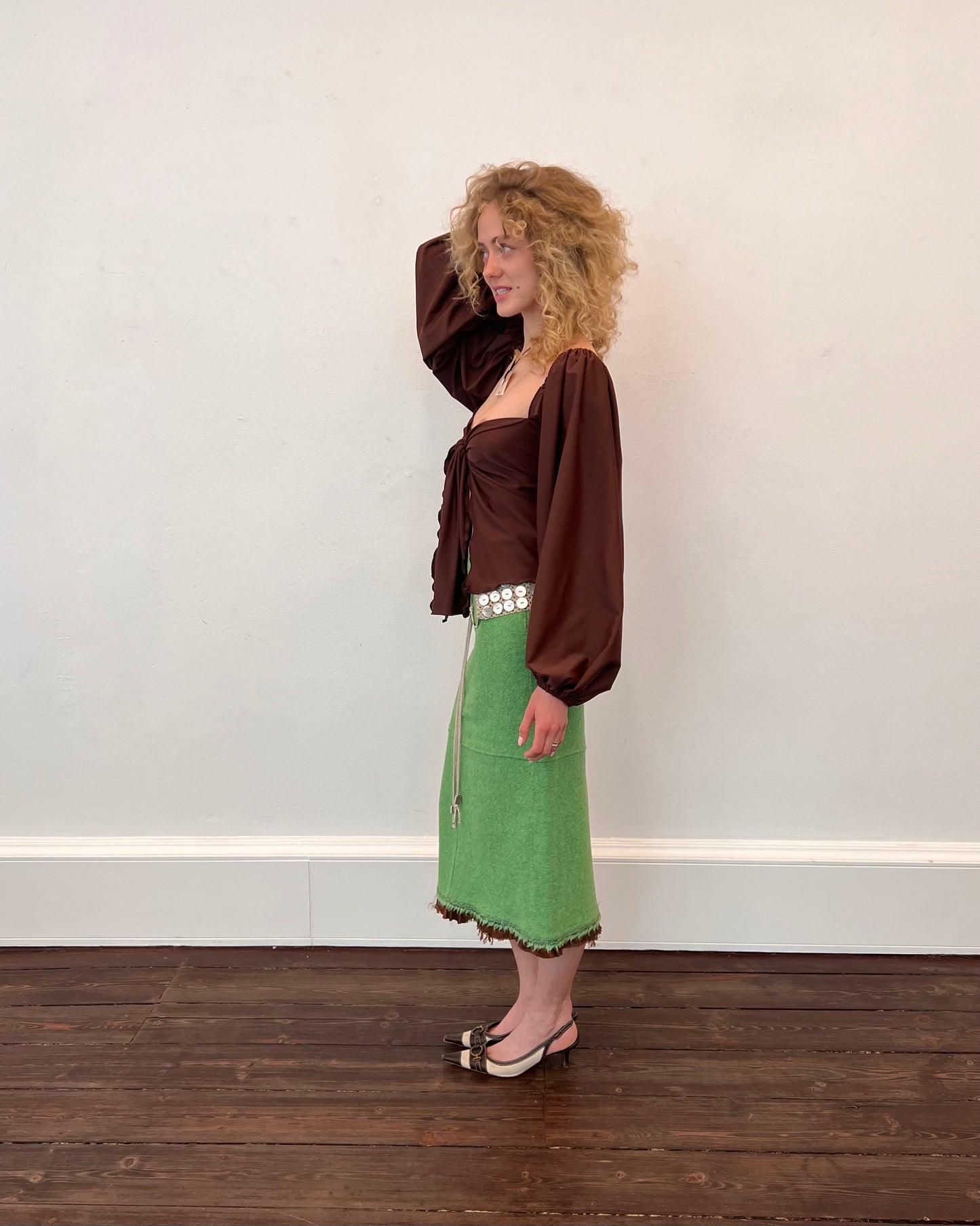 Lela Tie Top