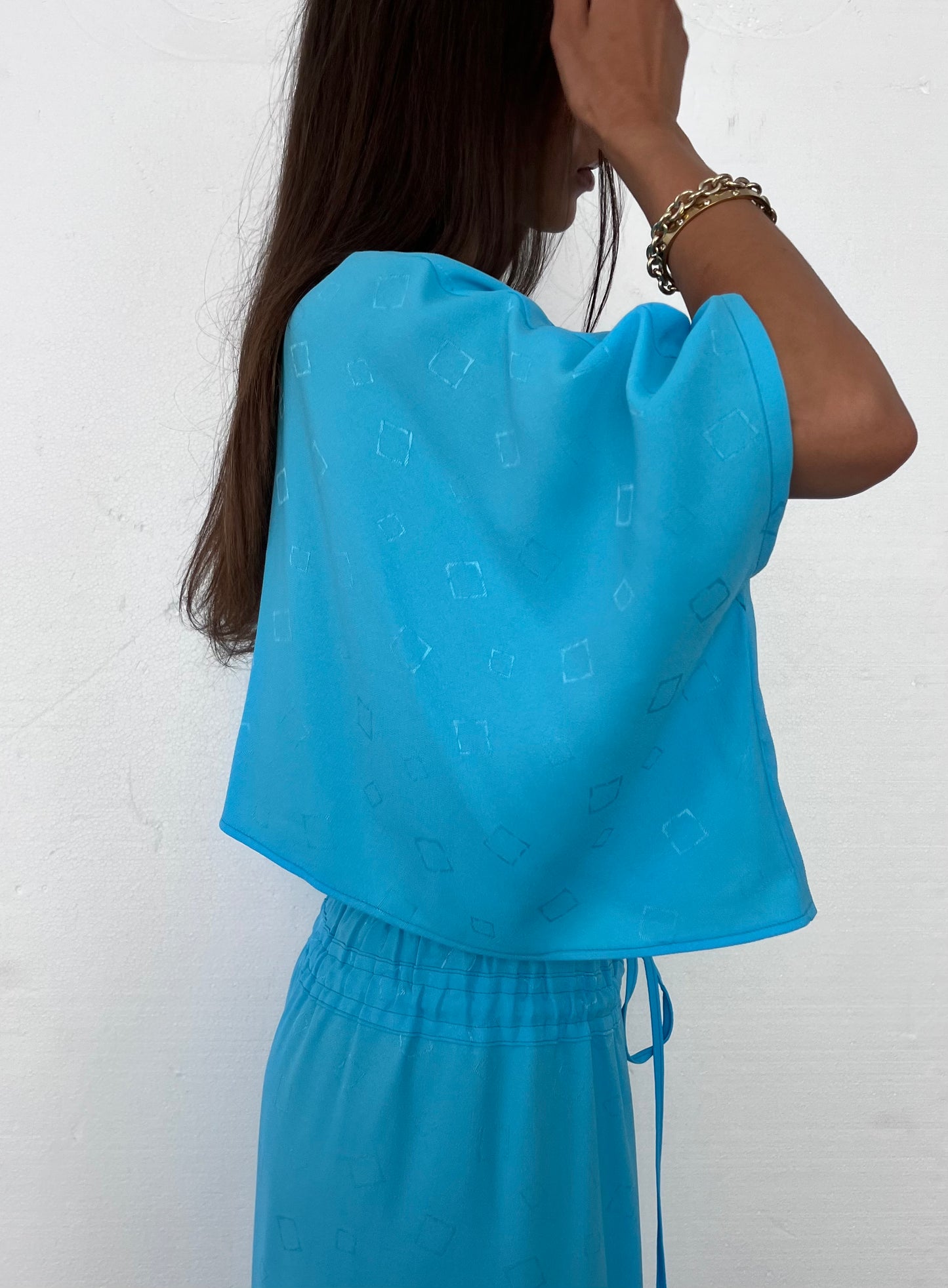 Sanaa Cape Top